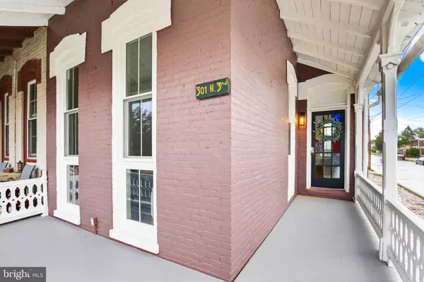 Columbia, PA 17512,301 N 3RD ST