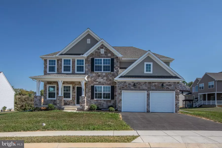 32 PAMELA DRIVE, Mechanicsburg, PA 17050