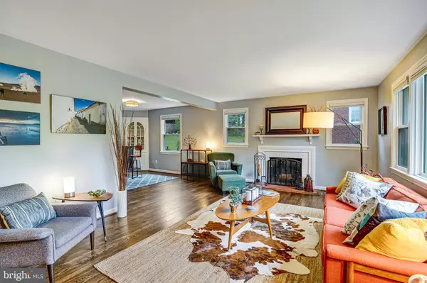 Arlington, VA 22207,5223 YORKTOWN BLVD