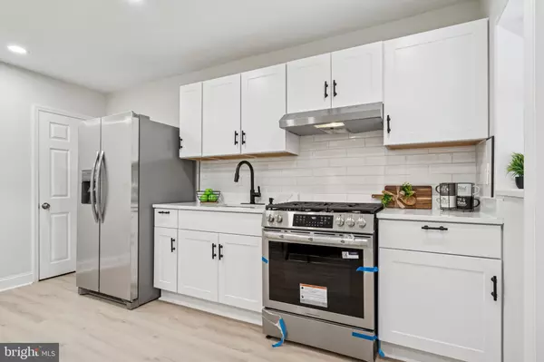 Camden, NJ 08105,955 N 35TH ST