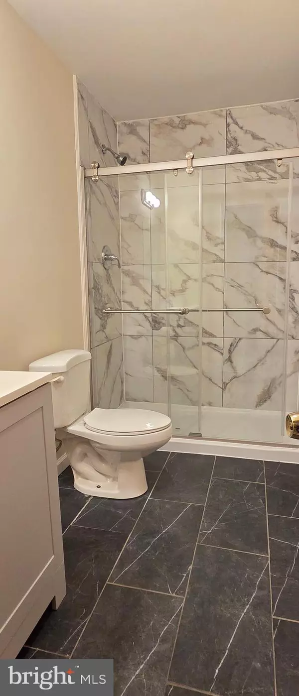 Bensalem, PA 19020,1119 SHEFFIELD CT