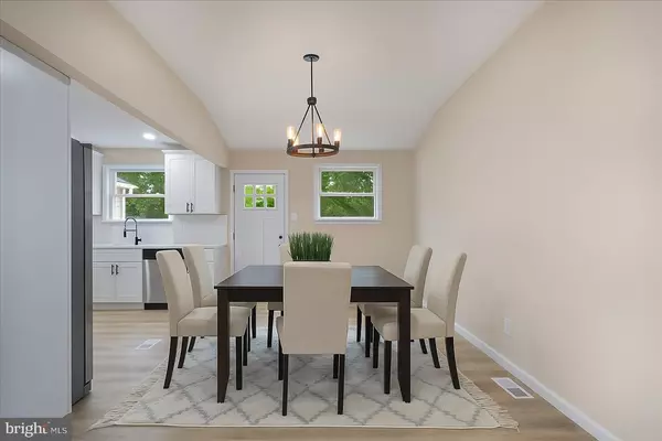 West Berlin, NJ 08091,470 E TAUNTON AVE