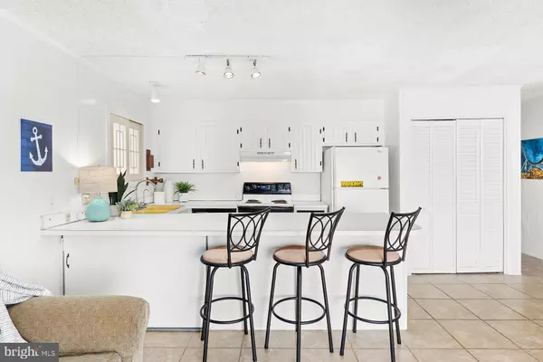 Ocean City, MD 21842,11611 SHIPWRECK RD #1N HARBOR ONE NORTH