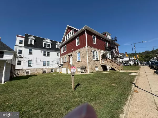 Coatesville, PA 19320,430 E LINCOLN HWY