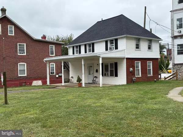 Coatesville, PA 19320,430 E LINCOLN HWY