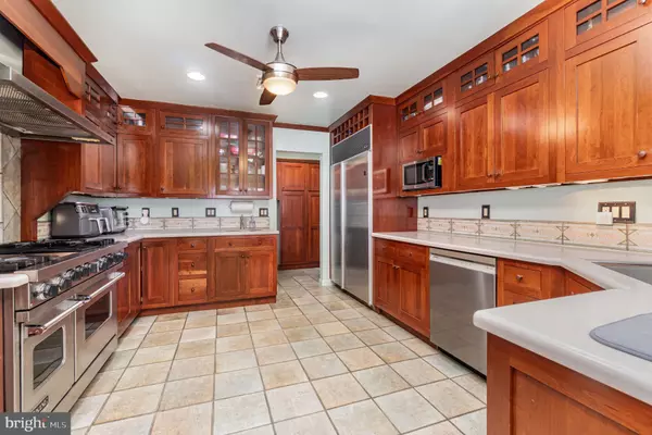 Mechanicsburg, PA 17055,2717 LAUREL STREET ST