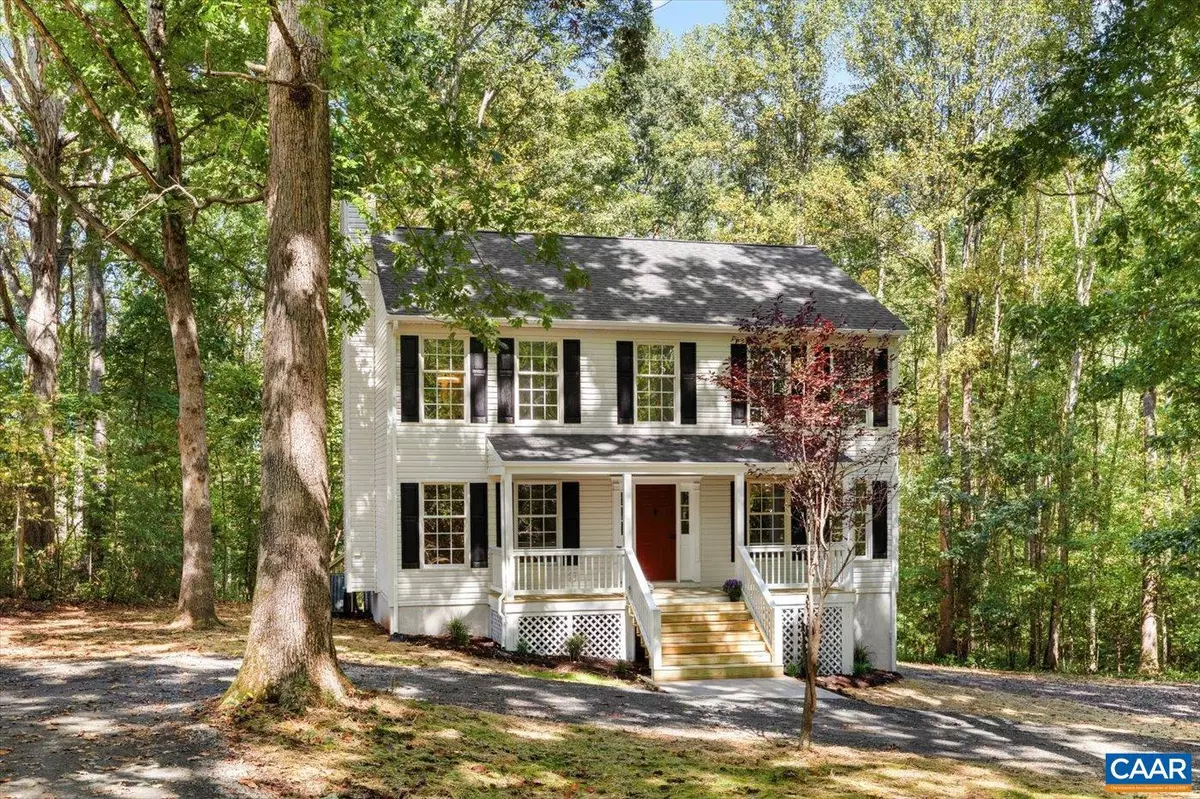 Louisa, VA 23093,15379 LOUISA RD