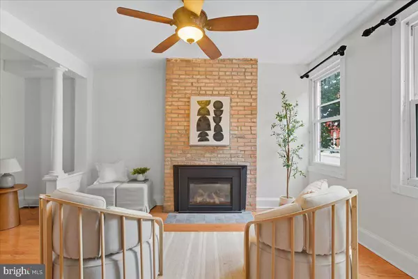Baltimore, MD 21201,877 W LOMBARD ST