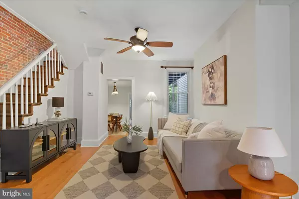 Baltimore, MD 21201,877 W LOMBARD ST