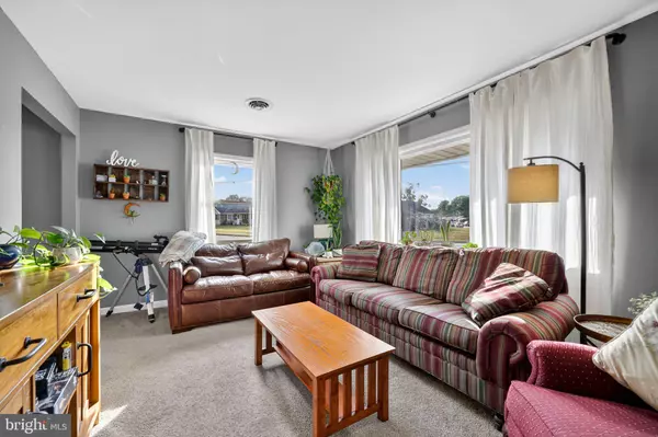 West Berlin, NJ 08091,40 N ROSE LN