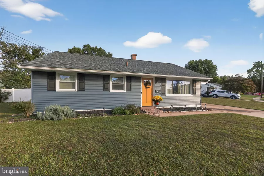 40 N ROSE LN, West Berlin, NJ 08091