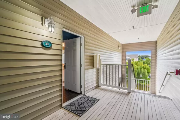 Rehoboth Beach, DE 19971,300 PEBBLE DR #321