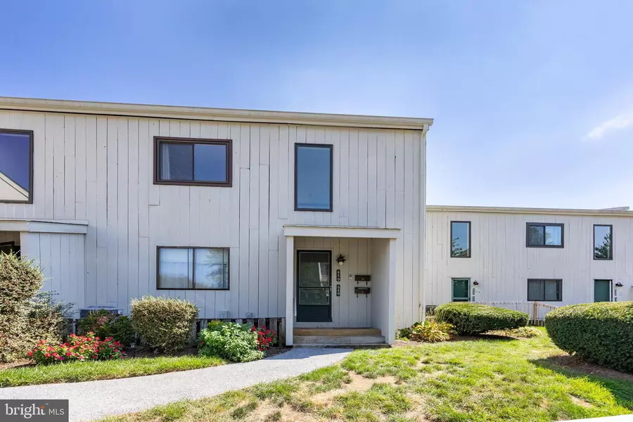 650 SUMMIT HOUSE #650, West Chester, PA 19382
