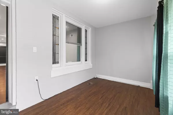 Philadelphia, PA 19139,5914 SANSOM ST