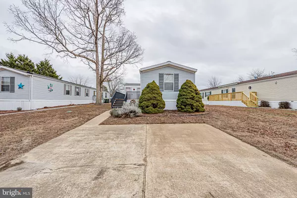 Lewes, DE 19958,33417 HARTFORD CT