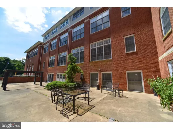 Clayton, NJ 08312,100 AURA RD #112