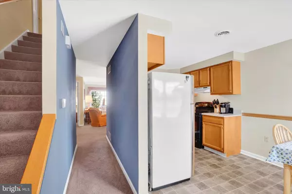 York, PA 17408,104 SPRUCE CT
