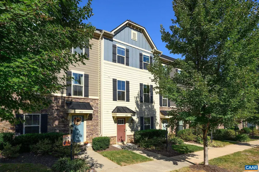 1912 GLISSADE LN, Charlottesville, VA 22911