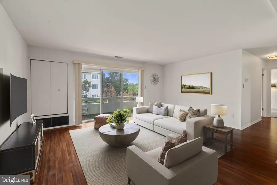 26 BONNIE GELLMAN CT #B26, Philadelphia, PA 19114