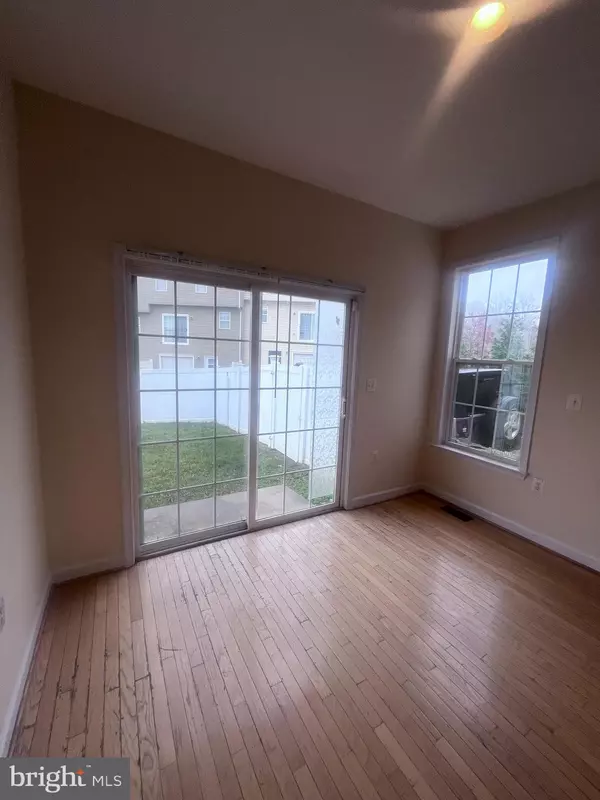 Washington, DC 20019,124 57TH PL SE