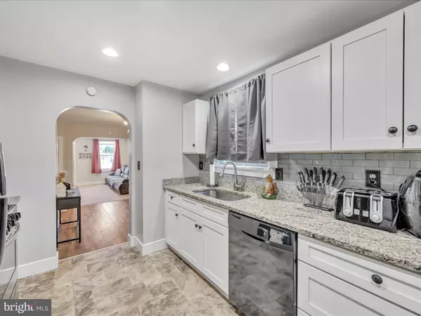 Columbia, PA 17512,437 CHERRY ST