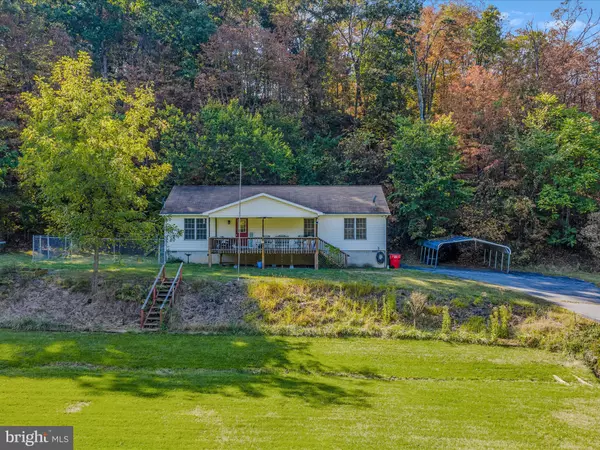 Berkeley Springs, WV 25411,84 NEW HOPE RD