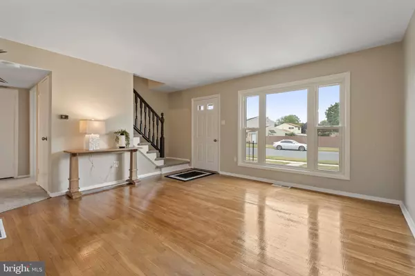 York, PA 17402,3793 STUART DR