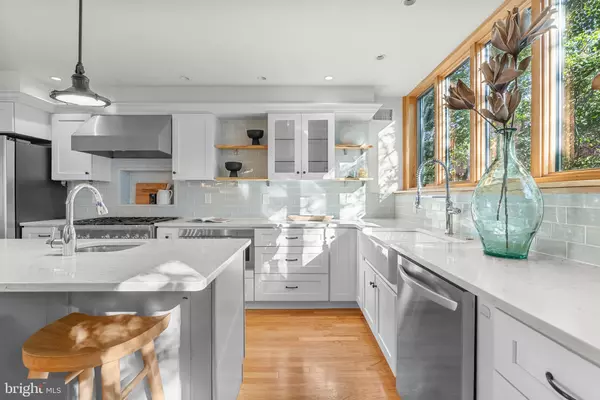 Philadelphia, PA 19146,2033 NAUDAIN ST