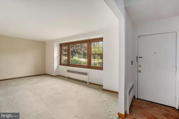 Ambler, PA 19002,117 GILLIN RD