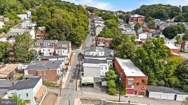 Pottsville, PA 17901,323 ARCH ST