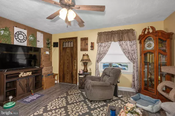 Middle River, MD 21220,2122 FIRETHORN RD