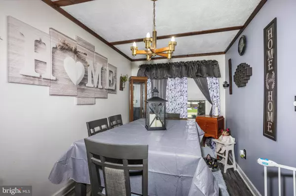 Middle River, MD 21220,2122 FIRETHORN RD