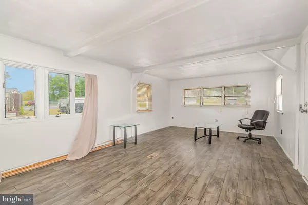 Dillsburg, PA 17019,65 WALMAR MNR