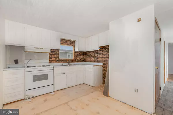 Dillsburg, PA 17019,65 WALMAR MNR