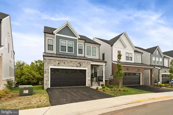 Ashburn, VA 20148,43257 GREELEY SQ