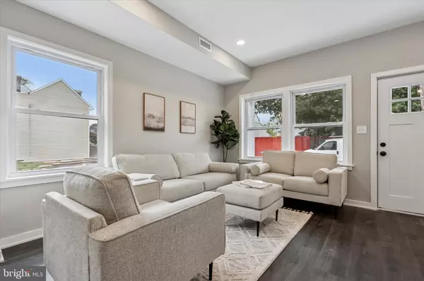 Bristol, PA 19007,646 SPRUCE ST