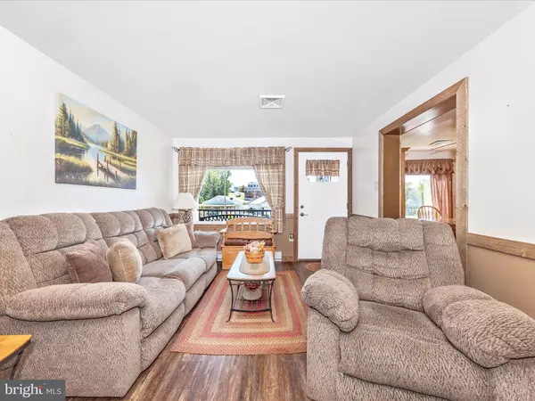 Brunswick, MD 21716,816 E E ST
