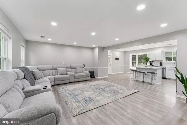 Waldorf, MD 20603,2577 LAUREL BRANCH DR