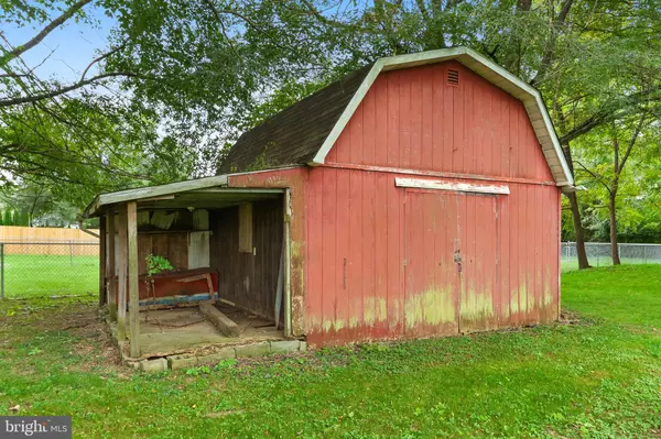 Bethlehem, PA 18020,1927 WILLOW PARK RD
