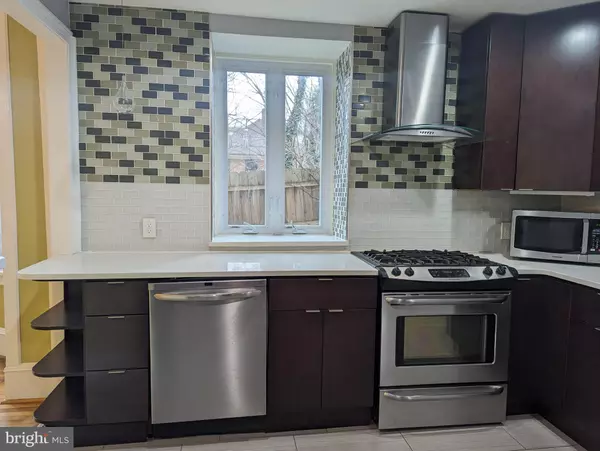 Philadelphia, PA 19119,6617 QUINCY ST