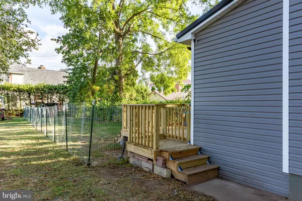 Bloomsburg, PA 17815,606 W THIRD ST