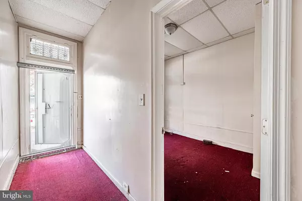 Baltimore, MD 21217,1706 APPLETON ST