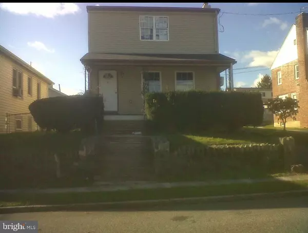 1004 SUNSET ST, Marcus Hook, PA 19061