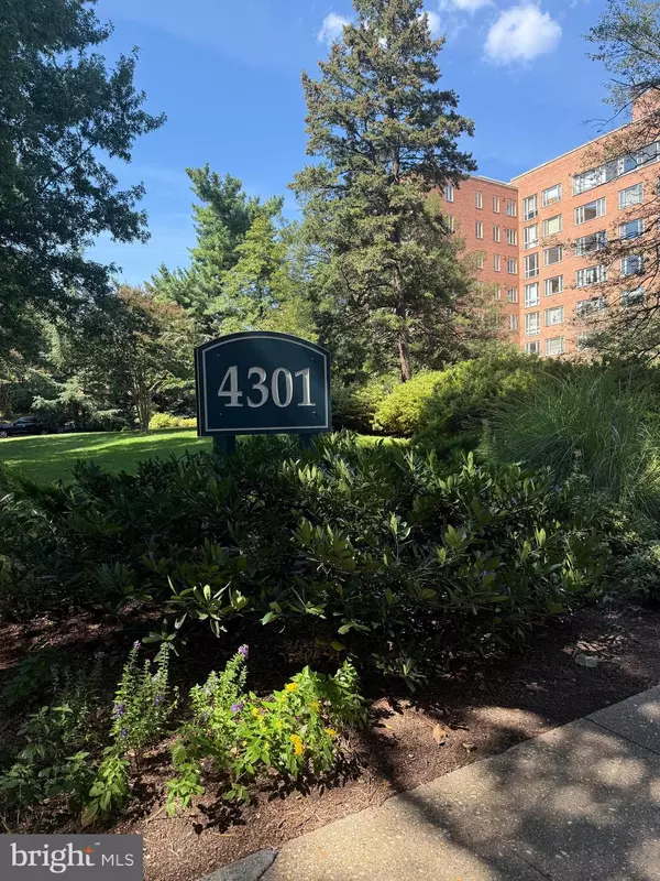 4301 MASSACHUSETTS AVE NW #3004, Washington, DC 20016