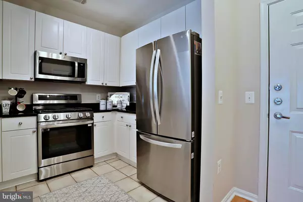 Vienna, VA 22181,2765 CENTERBORO DR #352