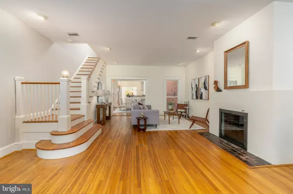 Washington, DC 20009,1828 T ST NW