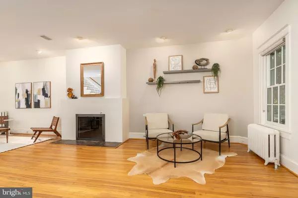 Washington, DC 20009,1828 T ST NW