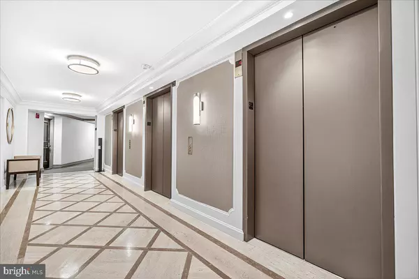 Bethesda, MD 20814,5225 POOKS HILL RD #1816N