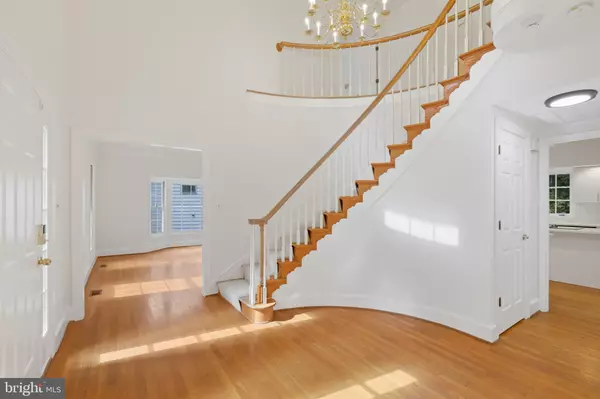 North Bethesda, MD 20852,5606 SUGARBUSH LN