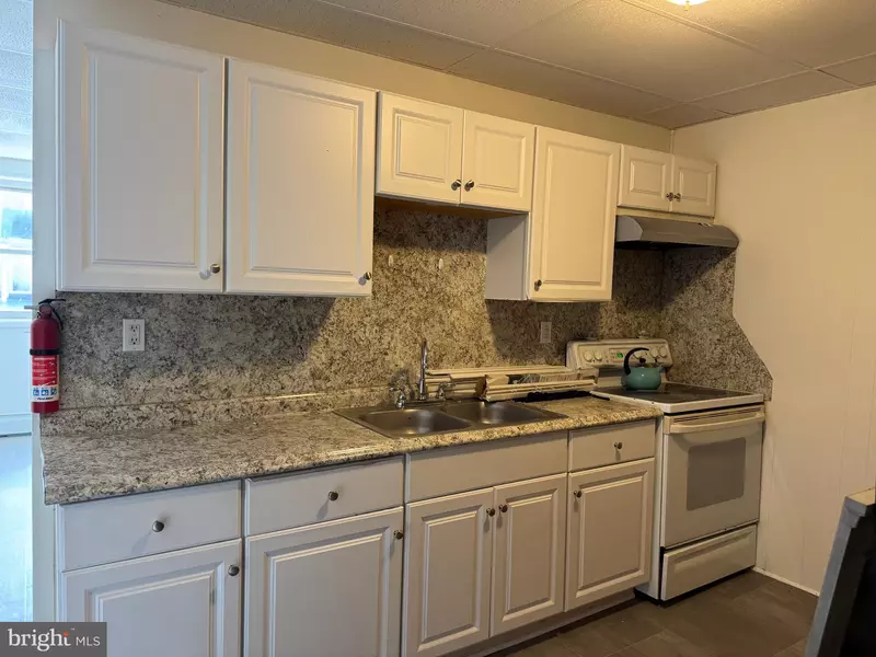 721 E LINCOLN HWY #A, Coatesville, PA 19320